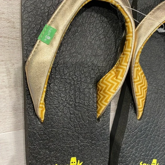 Sanuk - super soft and cushioned flip flops Women’s size 6 - Picture 5 of 5